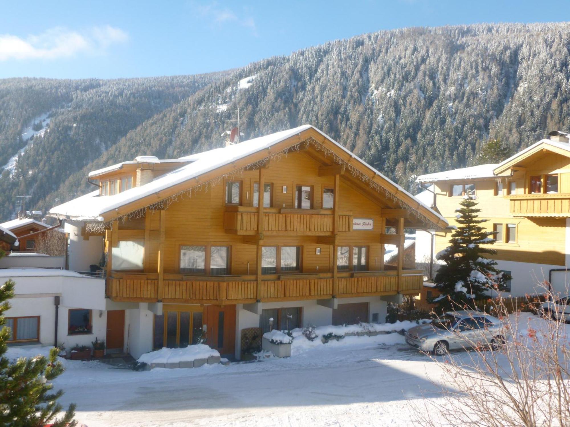 Residence Tauber Вальес Экстерьер фото